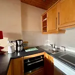 1 Chambre, 4 Pers, Parking Prive, Face Mer, Ecole De Voile - Fr-1-323-103 * Saint-Jean-de-Monts
