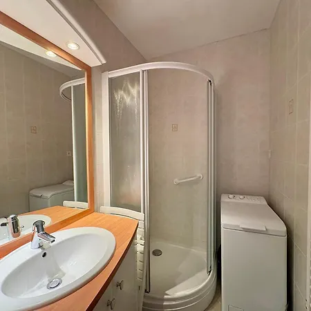 Apartment 1 Chambre, 4 Pers, Parking Prive, Face Mer, Ecole De Voile - Fr-1-323-103 Saint-Jean-de-Monts