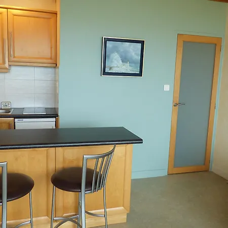 1 Chambre, 4 Pers, Parking Prive, Face Mer, Ecole De Voile - Fr-1-323-103 *